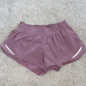LULULEMON Hotty hot shorts